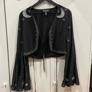 Curretnmood crop top. M size 100% new